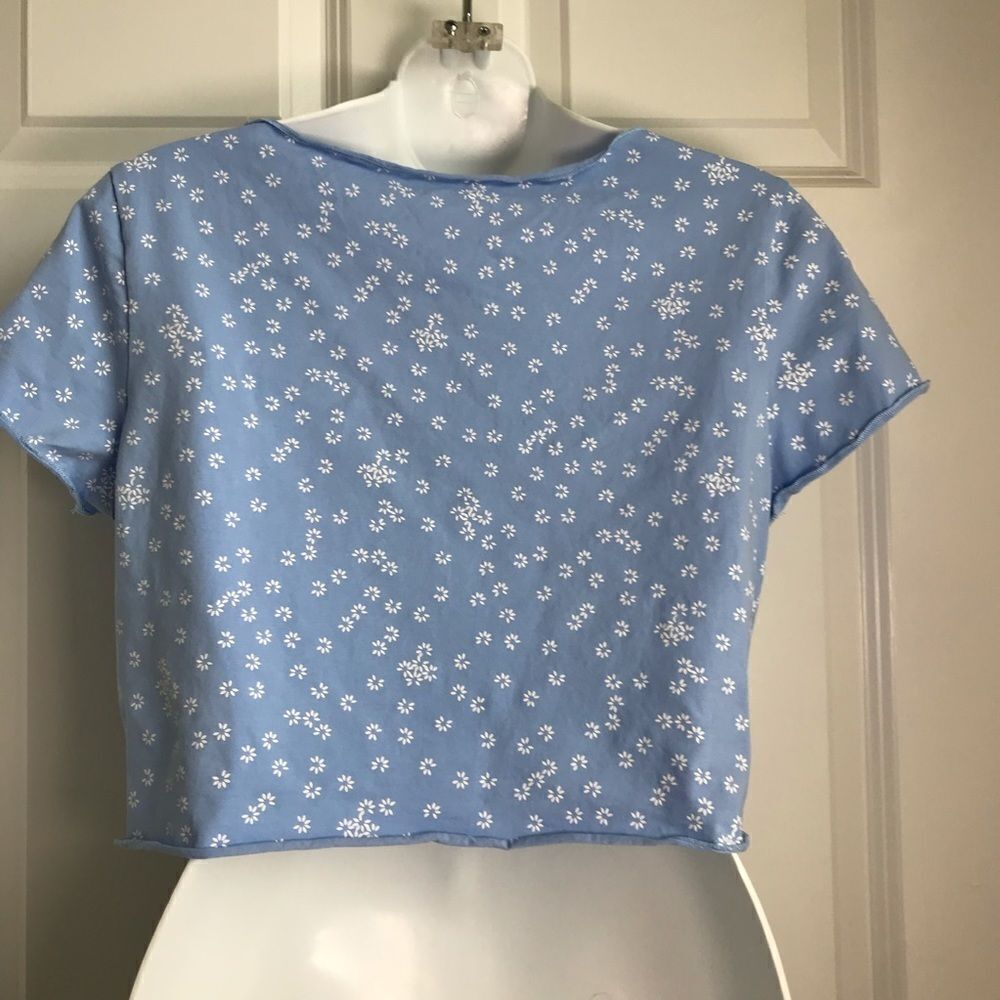 SHEIN Ditsy Flowers Ruched Neckline Periwinkle Crop Top Large Lavender - Picture 10 of 11
